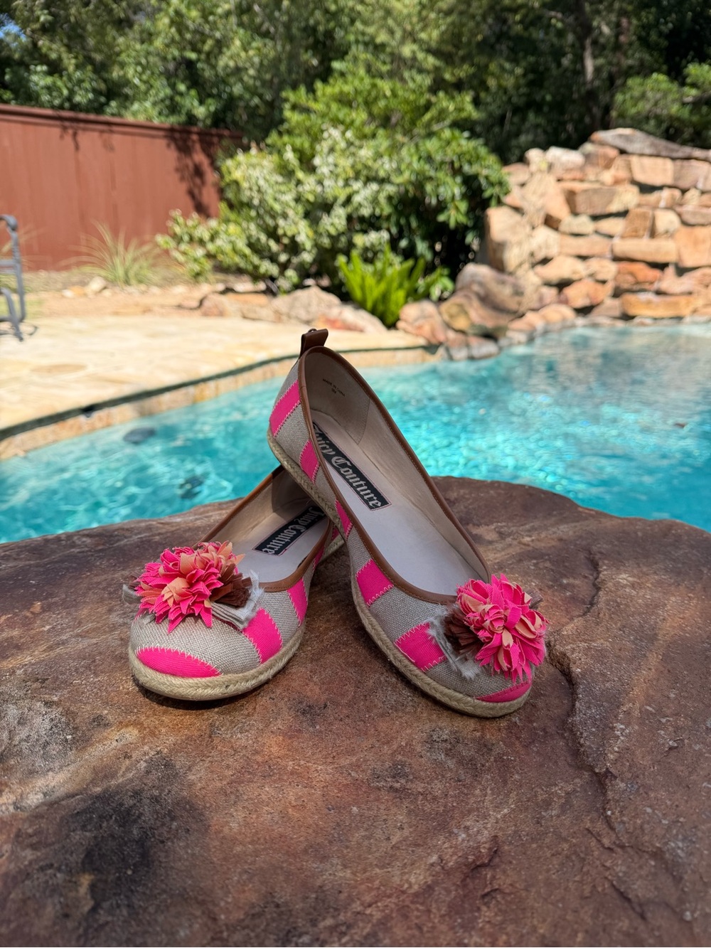 Juicy Couture “Gianna” Neon Pink & Natural Hemp Canvas Pom Pom Ballet Flats